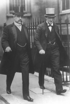 Robert_Borden_&_Winston_Churchill_1912